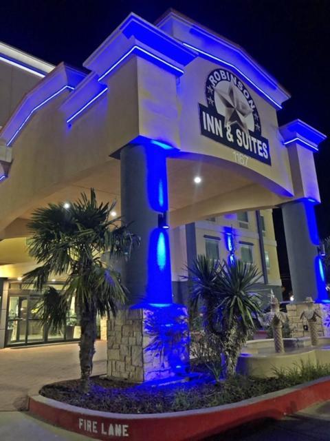Robinson Inn And Suites Buitenkant foto